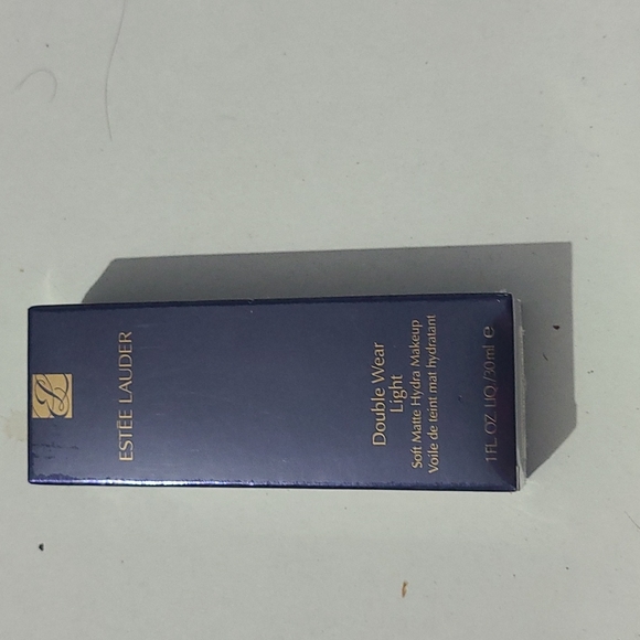 Makeup Estee Lauder Double Wear Light Soft Matte Hydra Truffle Poshmark